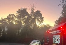 Homem fica ferido após carro capotar na SC-464, em Salto Veloso