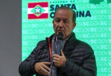 Cassação do mandato do governador de SC é rejeitada pelo TSE