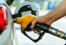 Petrobras reduz preço da gasolina para distribuidoras