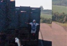 PRF flagra homem pendurado na traseira de caminhão