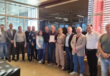 Vereadores entregam decreto que concede honraria a João Machiavelli