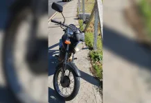 Adolescente que conduzia moto foge após acidente
