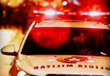 Três adultos e uma criança são baleados em Videira