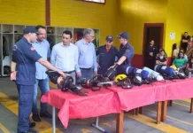 Bombeiros de Rio das Antas recebem viatura e equipamentos