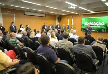 Concurso para professores é anunciado em Santa Catarina