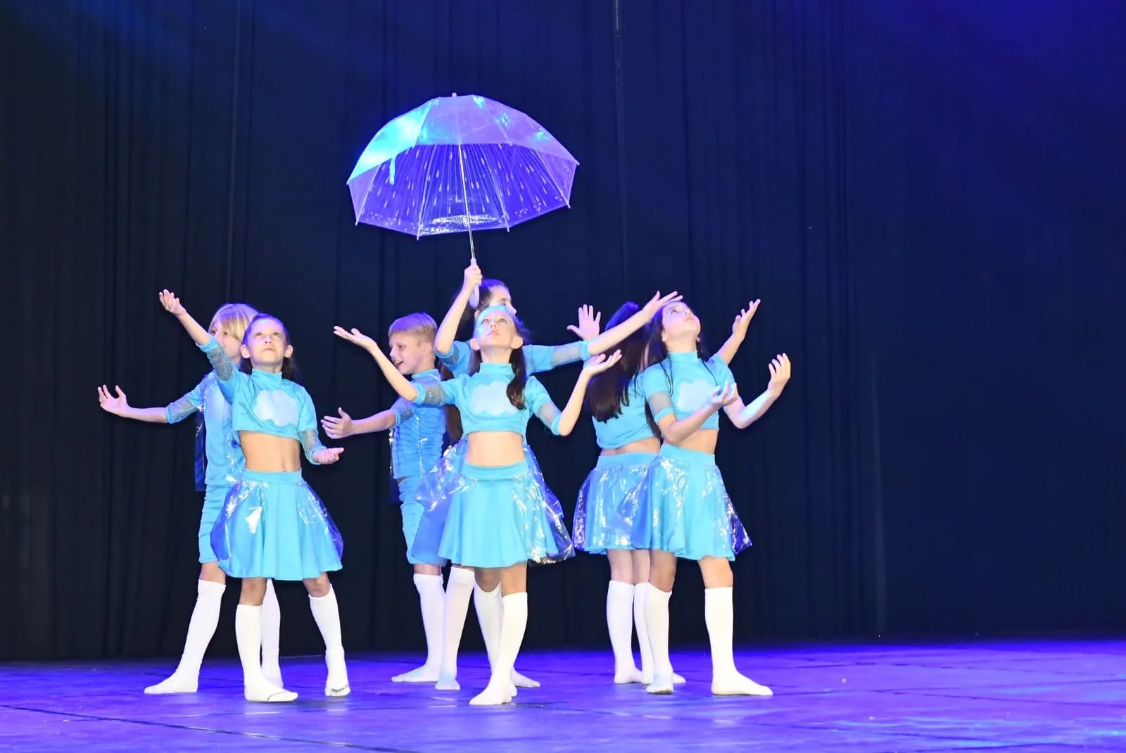 Mais de 140 grupos participam do Festival de Dança de Videira 2025