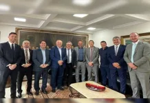 Prefeito de Videira recebe convite para se filiar no MDB