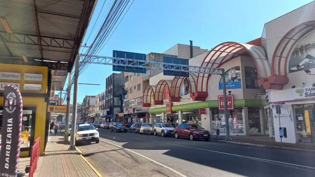 CDL Videira alerta sobre suspeitos e riscos de furtos no comércio