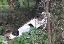 Capotamento em Rio das Antas deixa graves feridos