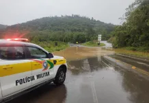 Alagamento bloqueia a SC-453 em Ibicaré novamente