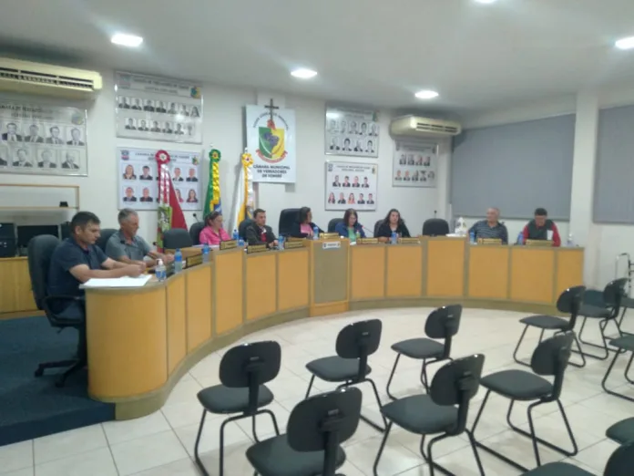 Câmara de Vereadores de Iomerê realiza sessão