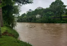 Rios em Caçador baixam mas o alerta continua