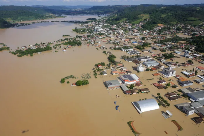 Chuvas em SC 71 municípios estão em situação de emergência