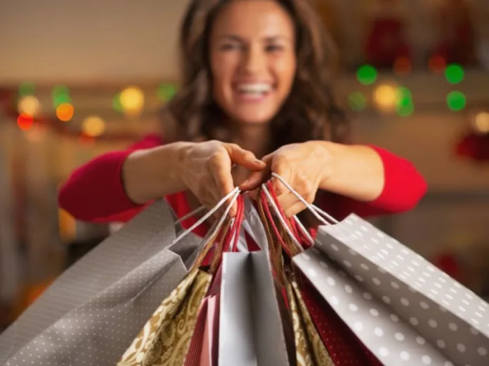 Pesquisa revela que catarinenses devem gastar mais nas compras de Natal
