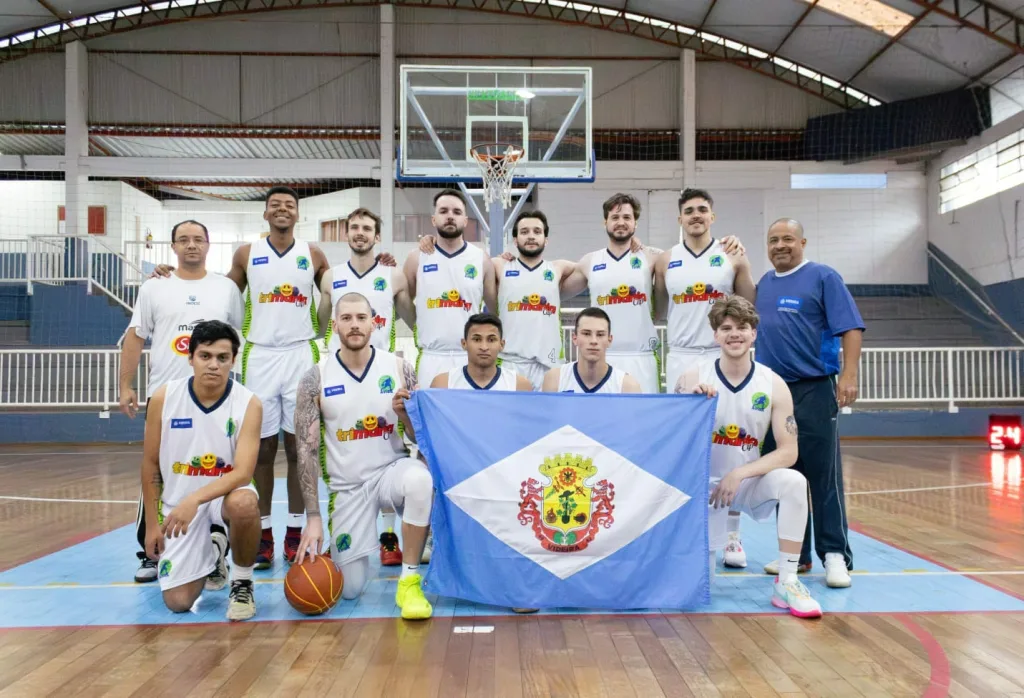 Basquete de Videira se classifica em segundo lugar para a fase estadual dos Jasc
