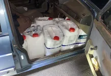 Carga de agrotóxico proibido é apreendida em Água Doce