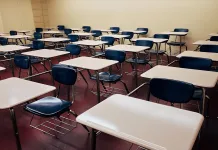 Onda de frio em SC leva cidades da Serra a suspender aulas e flexibilizar presença de alunos Onda de frio em SC leva cidades da Serra a suspender aulas e flexibilizar presença de alunos
