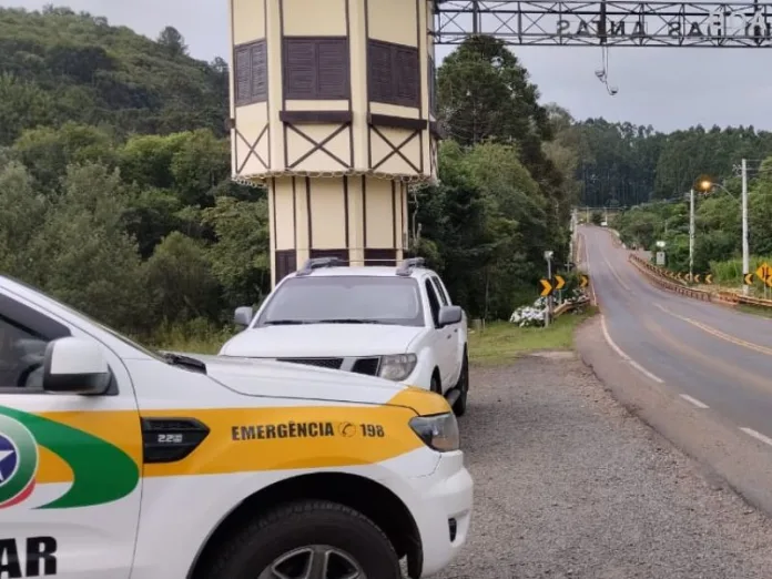 Peculato: viagem em família termina com motorista encaminhado à delegacia