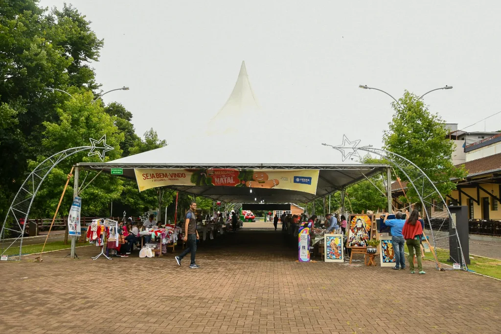 Mercado de Natal de Videira encanta público