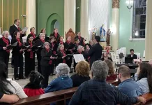 Cantata de Natal promete encantar Caçador com magia e música
