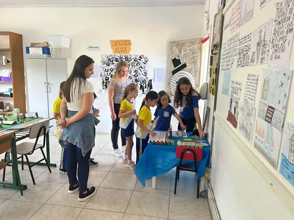 Escolas municipais de Macieira realizam mostras de conhecimento
