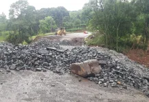 Obras de recuperação da SC-135 estão paralisadas