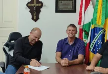 Bitinha passa o comando da Prefeitura de Tangará para o vice