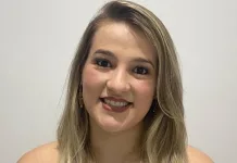 Professora da UNIARP na coordenação da Câmara Especializada de Engenharia Elétrica