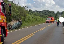 Capotamento é registrado na SC-456 em Monte Carlo