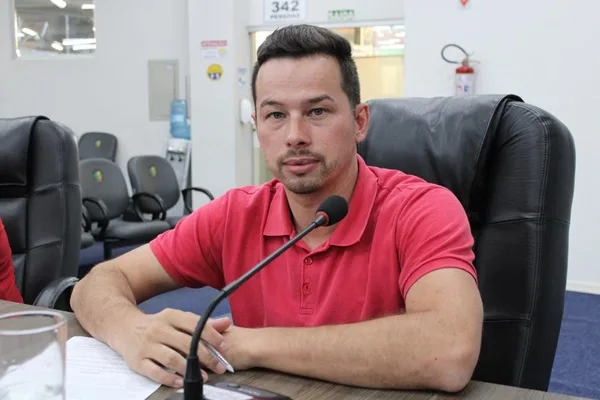 Vereador Marcio JF prioriza recursos para a saúde