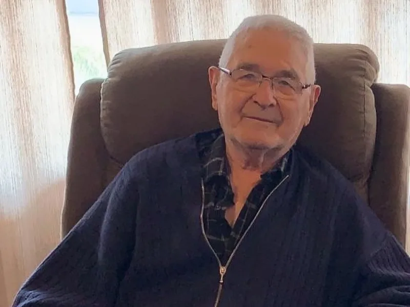 Padre Renato Simonetto: Uma vida dedicada à fé e à comunidade 