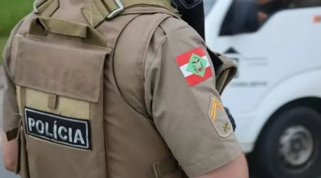 Rápida ação da PM prende autor de violência doméstica