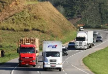 Setor de serviços cresce de 3,0% nos últimos 12 meses