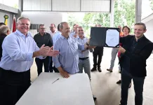 Governador assina pavimentação entre Fraiburgo e Frei Rogério