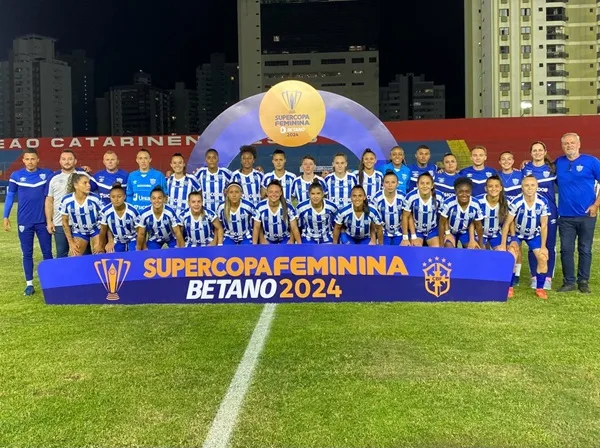 Avaí Kindermann encara o Cruzeiro pela semifinal da Supercopa