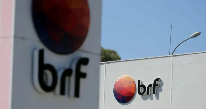 BRF tem lucro líquido de 754 milhões no trimestre e ações sobem