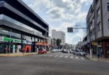 Confira os horários do comércio, bancos e unidades de saúde neste Carnaval