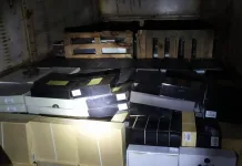 PRF apreende camarões e vinhos argentinos contrabandeados