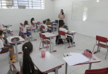 Matrícula escolar pode exigir vacina do Covid-19?