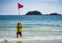 CBMSC encerra Estação Verão com 3.272 pessoas salvas