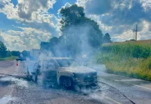 Incêndio em Camionete na BR-470 em Monte Carlo