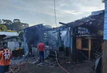 Casa é consumida pelo fogo em Curitibanos