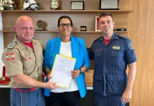 Bombeiros e Unoesc Videira recebem recursos da deputada Jana Guedes