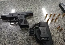 Motorista é preso portando pistola 9 mm em Caçador
