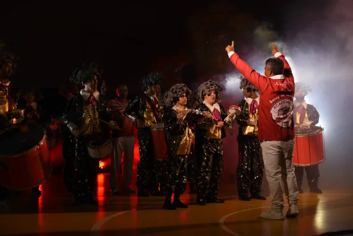 Arte na Academia estreia show de carnaval na ExpoVideira 2024