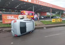 Acidente na rotatória entre SC-135 e SC-355 em Videira