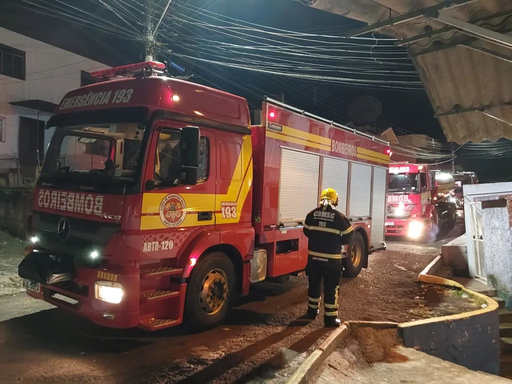 Incêndio em residência deixa uma pessoa ferida em Videira