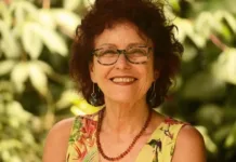 Escritora atacada por pit-bulls recebe alta e é aplaudida no hospital