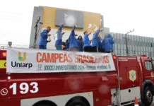 Campeãs dos JUBs são recebidas com festa na Uniarp