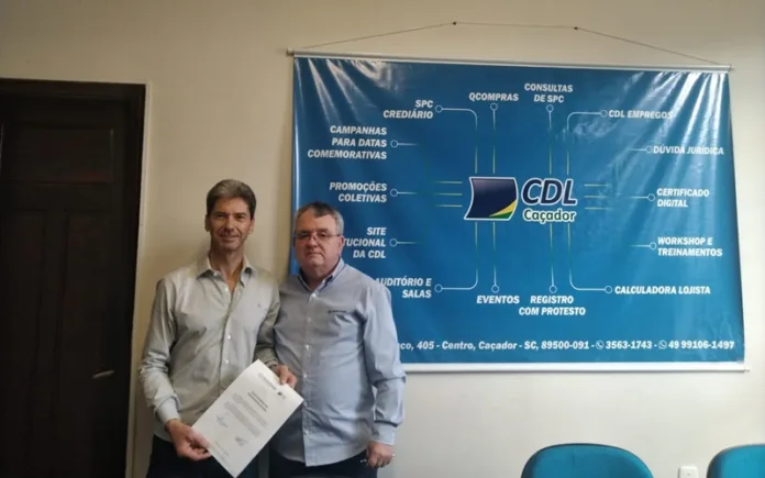 CDL Caçador firma parceria com a Credicomin